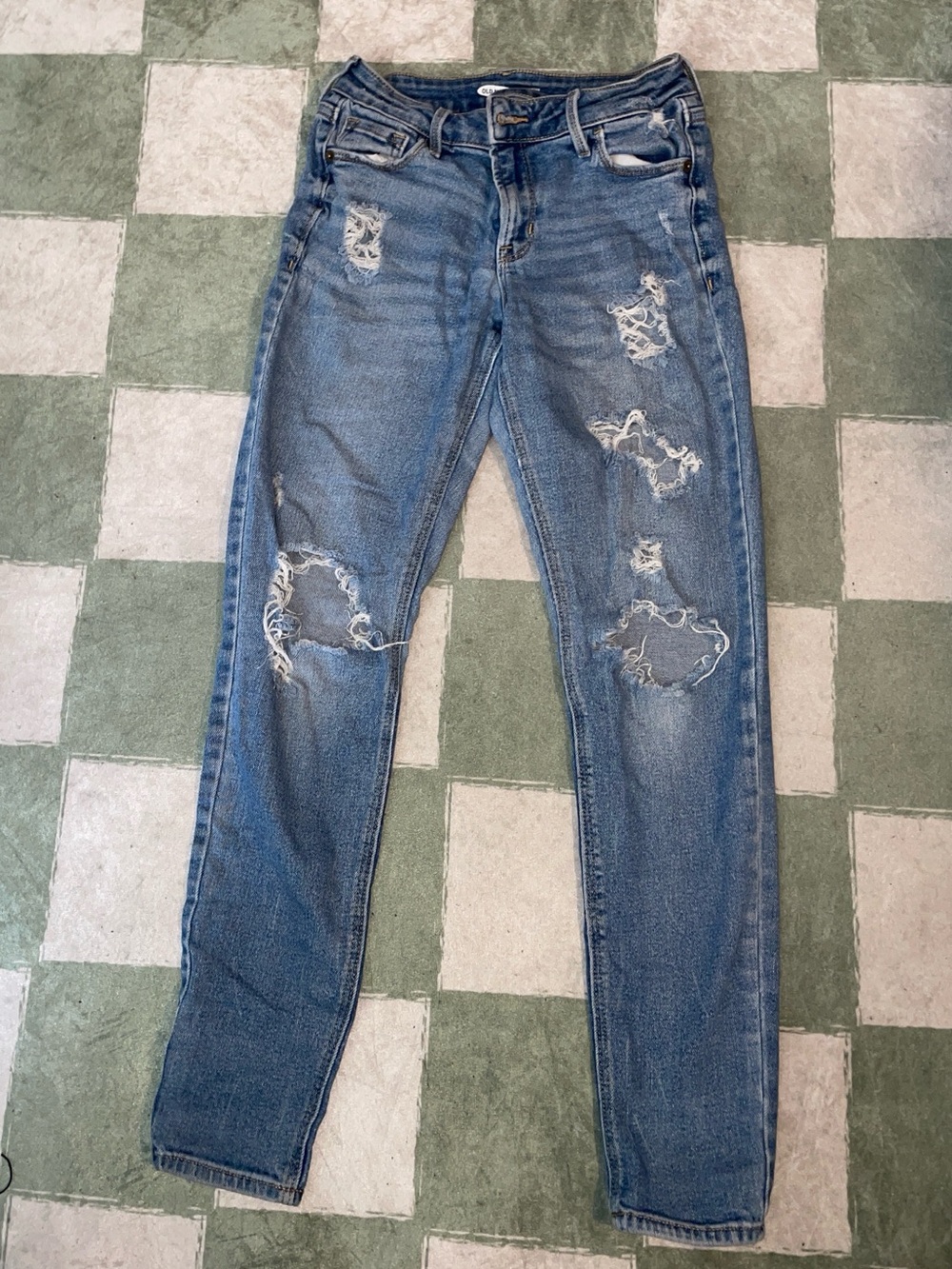 Women’s Distressed Blue Skinny Jeans